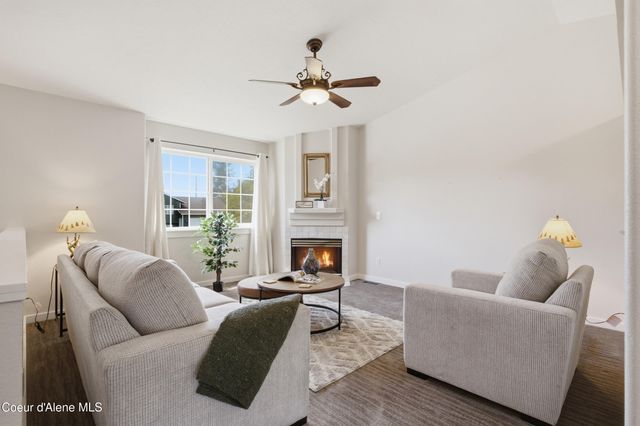 1019 W Starling AVE, Hayden, ID 83835