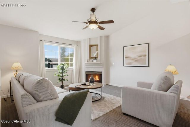 1019 W Starling AVE, Hayden, ID 83835