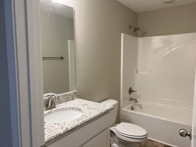 3370 Curie Circle, Christiana, TN 37037