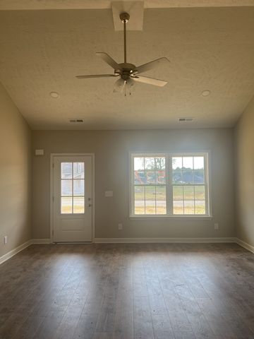 3370 Curie Circle, Christiana, TN 37037