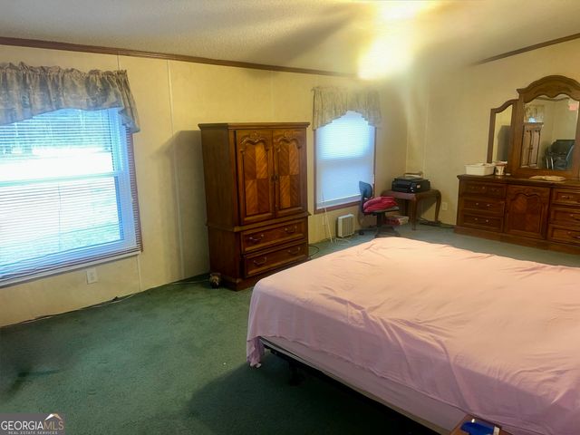 882 Caldwell Road, Gay, GA 30218