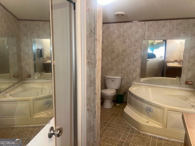 882 Caldwell Road, Gay, GA 30218