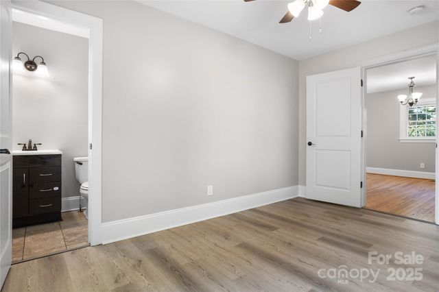 1306 S Main Street, Mount Holly, NC 28120