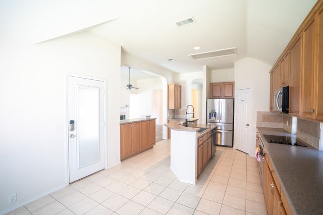 3020 Saint Jude Drive, Mansfield, TX 76063