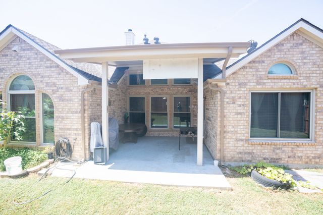3020 Saint Jude Drive, Mansfield, TX 76063