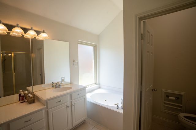 3020 Saint Jude Drive, Mansfield, TX 76063