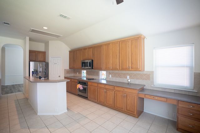3020 Saint Jude Drive, Mansfield, TX 76063