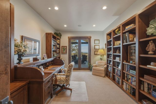 3487 NW Greenleaf Way, Bend, OR 97703