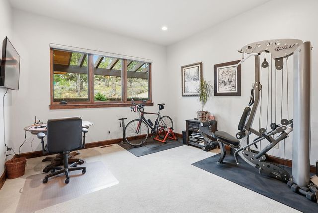 3487 NW Greenleaf Way, Bend, OR 97703