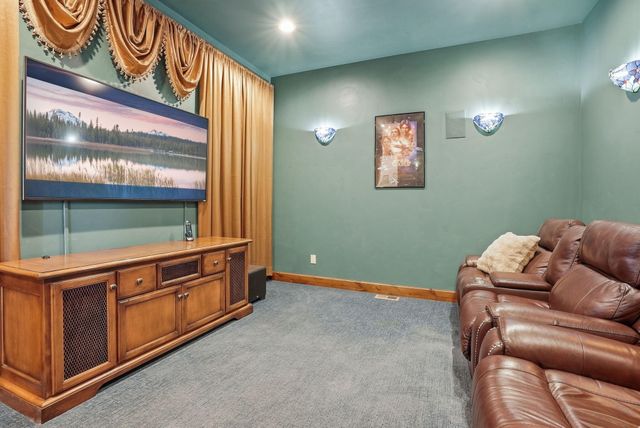 3487 NW Greenleaf Way, Bend, OR 97703