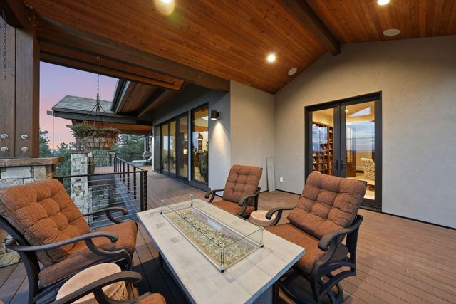 3487 NW Greenleaf Way, Bend, OR 97703