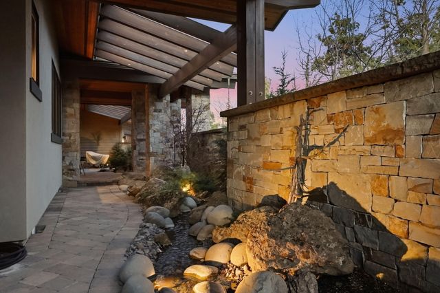 3487 NW Greenleaf Way, Bend, OR 97703