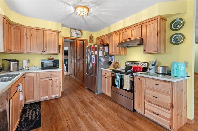 444 County Road 629, Green Forest, AR 72638