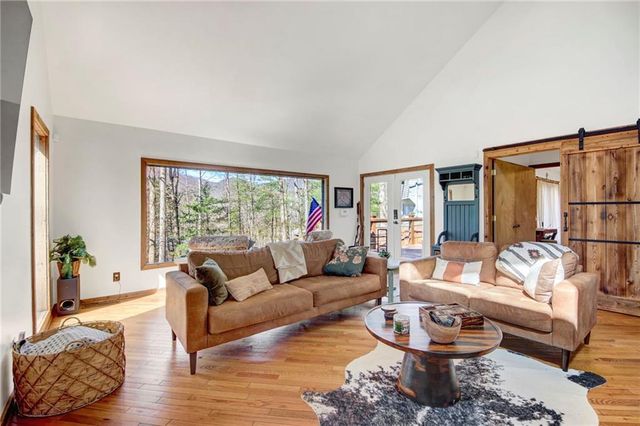 334 Lake View Trace, Jasper, GA 30143