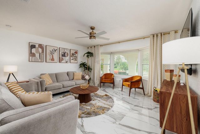 4626 BAYSHORE BOULEVARD NE, St Petersburg, FL 33703