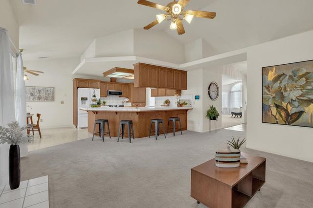 2071 N Daubenberger Rd, Turlock, CA 95382