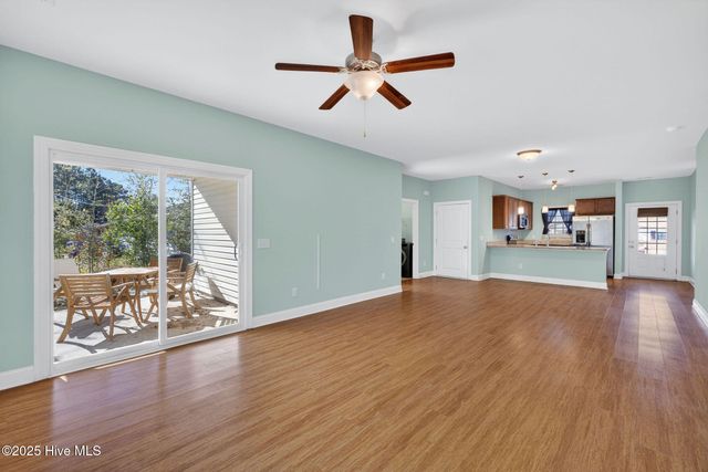 402 Governors Road, Wilmington, NC 28411