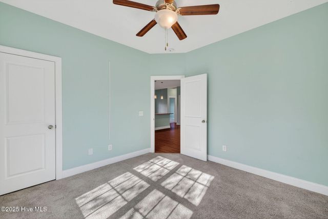 402 Governors Road, Wilmington, NC 28411