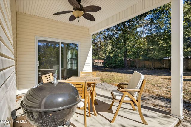 402 Governors Road, Wilmington, NC 28411