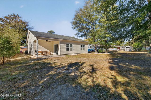 402 Governors Road, Wilmington, NC 28411