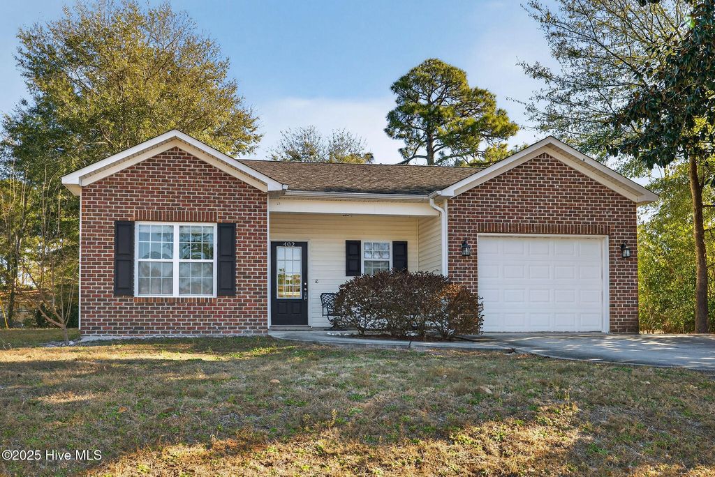 402 Governors Road, Wilmington, NC 28411