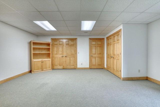 13345 N Windsor COURT, Mequon, WI 53097