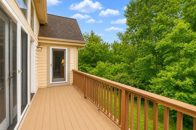 13345 N Windsor COURT, Mequon, WI 53097