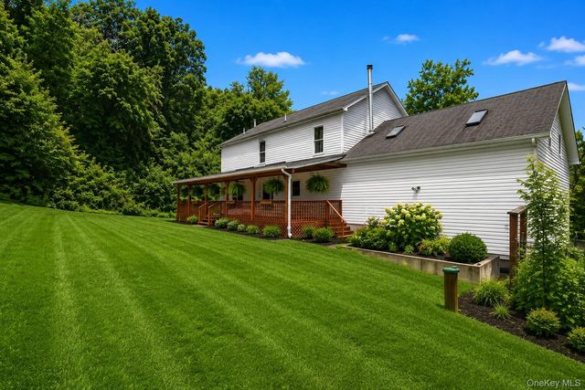 74 Losee Road, Wappingers Falls, NY 12590