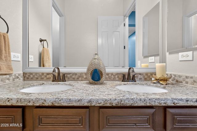 14842 W ALDEA Drive N, Litchfield Park, AZ 85340