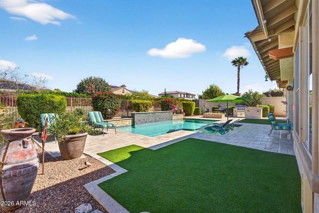 14842 W ALDEA Drive N, Litchfield Park, AZ 85340