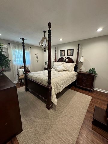 1683 John D Odom, Dothan, AL 36303