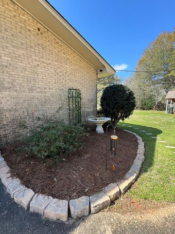 1683 John D Odom, Dothan, AL 36303