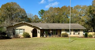 1683 John D Odom, Dothan, AL 36303