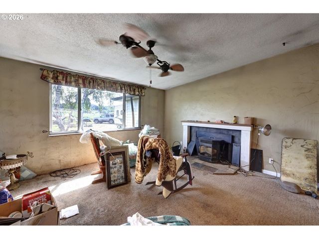 35343 SEARLS Ln, Astoria, OR 97103
