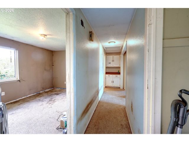 35343 SEARLS Ln, Astoria, OR 97103