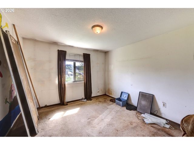 35343 SEARLS Ln, Astoria, OR 97103