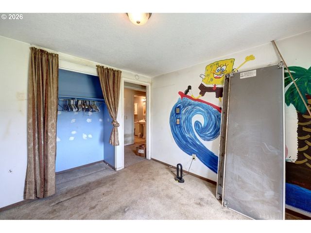 35343 SEARLS Ln, Astoria, OR 97103
