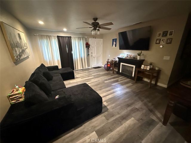 19236 Stroh Avenue, Corona, CA 92881