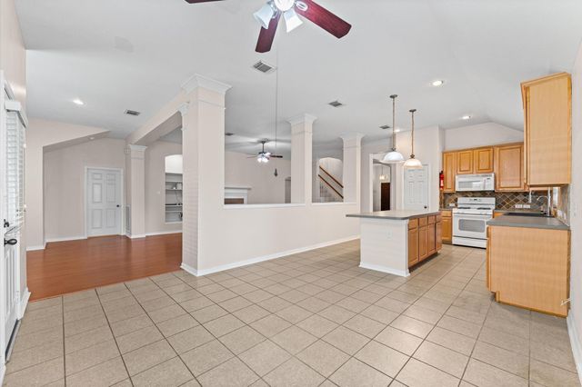 14115 Sandhill Crane Drive, Houston, TX 77044