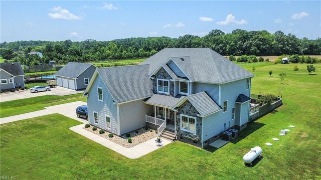 2425 Sanderson RD, Chesapeake, VA 23322