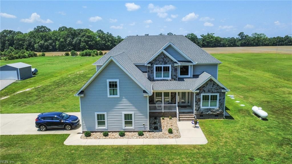 2425 Sanderson RD, Chesapeake, VA 23322