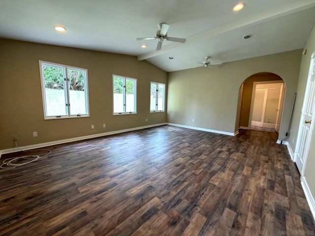 469 Lado De Loma Dr., Vista, CA 92083