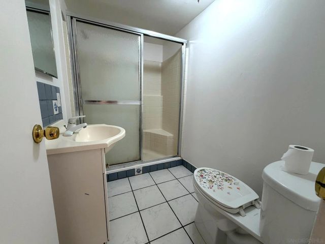 469 Lado De Loma Dr., Vista, CA 92083