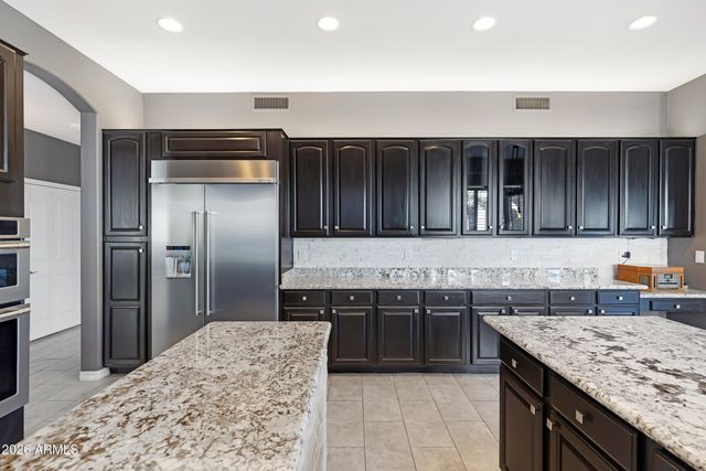 8540 E MCDOWELL Road 10, Mesa, AZ 85207