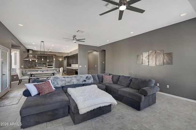 8540 E MCDOWELL Road 10, Mesa, AZ 85207