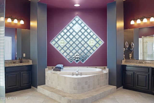 8540 E MCDOWELL Road 10, Mesa, AZ 85207