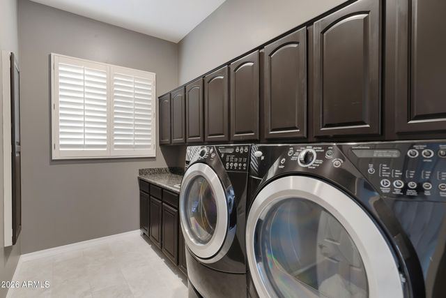 8540 E MCDOWELL Road 10, Mesa, AZ 85207