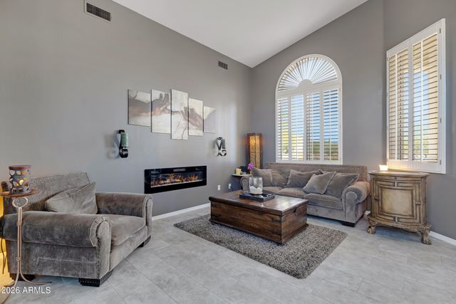 8540 E MCDOWELL Road 10, Mesa, AZ 85207