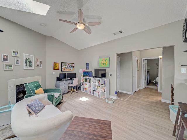 7340 Skillman Street 1221, Dallas, TX 75231