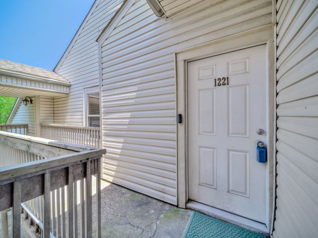 7340 Skillman Street 1221, Dallas, TX 75231